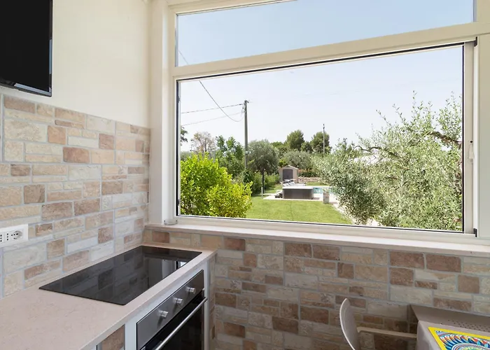 Corallo House בית הארחה